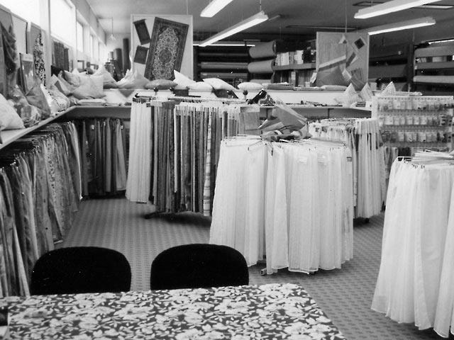 Zusätzlicher Unternehmensschwerpunkt seit dem Umbau 1991: Gardinen und Dekoration